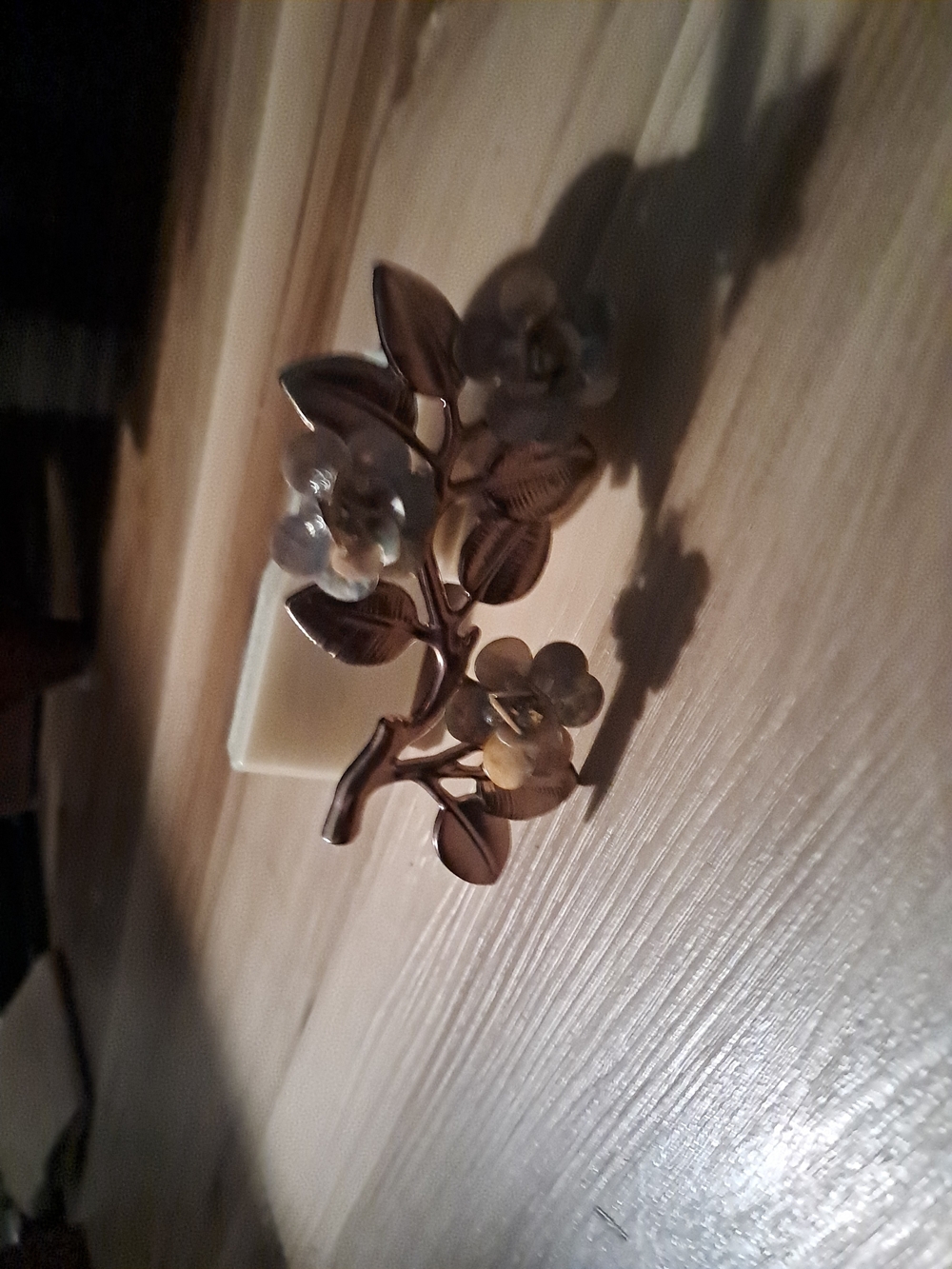 Bath & Body Works Bronze Floral Wall Accent with Pearl Centers